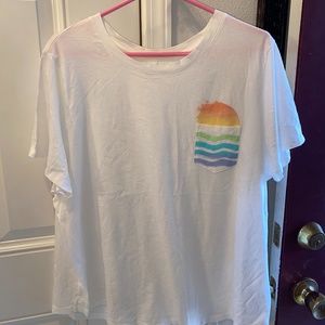 Old Navy Graphic Tee (Never Worn)